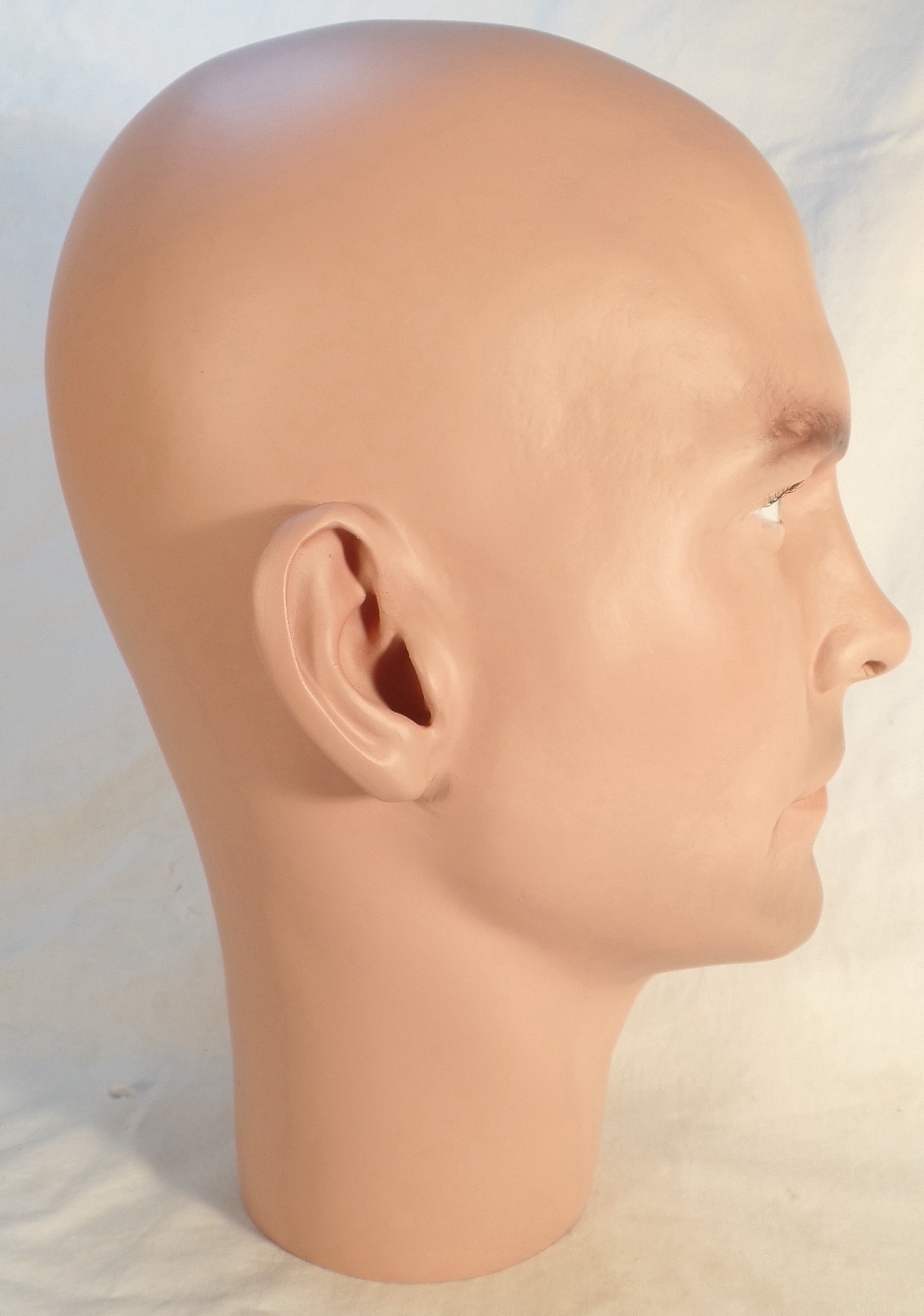 Mannequin Male Head TE-35 © BLUE EYES (helmet not included)
